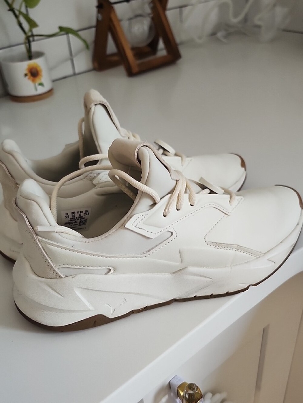 Puma Off-White Low-Top Sneakers with Brown Toe Accents